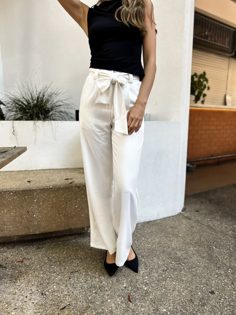 FREYA High Waisted Pants - White