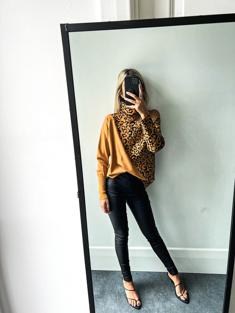 BESSY Sweater - Leopard